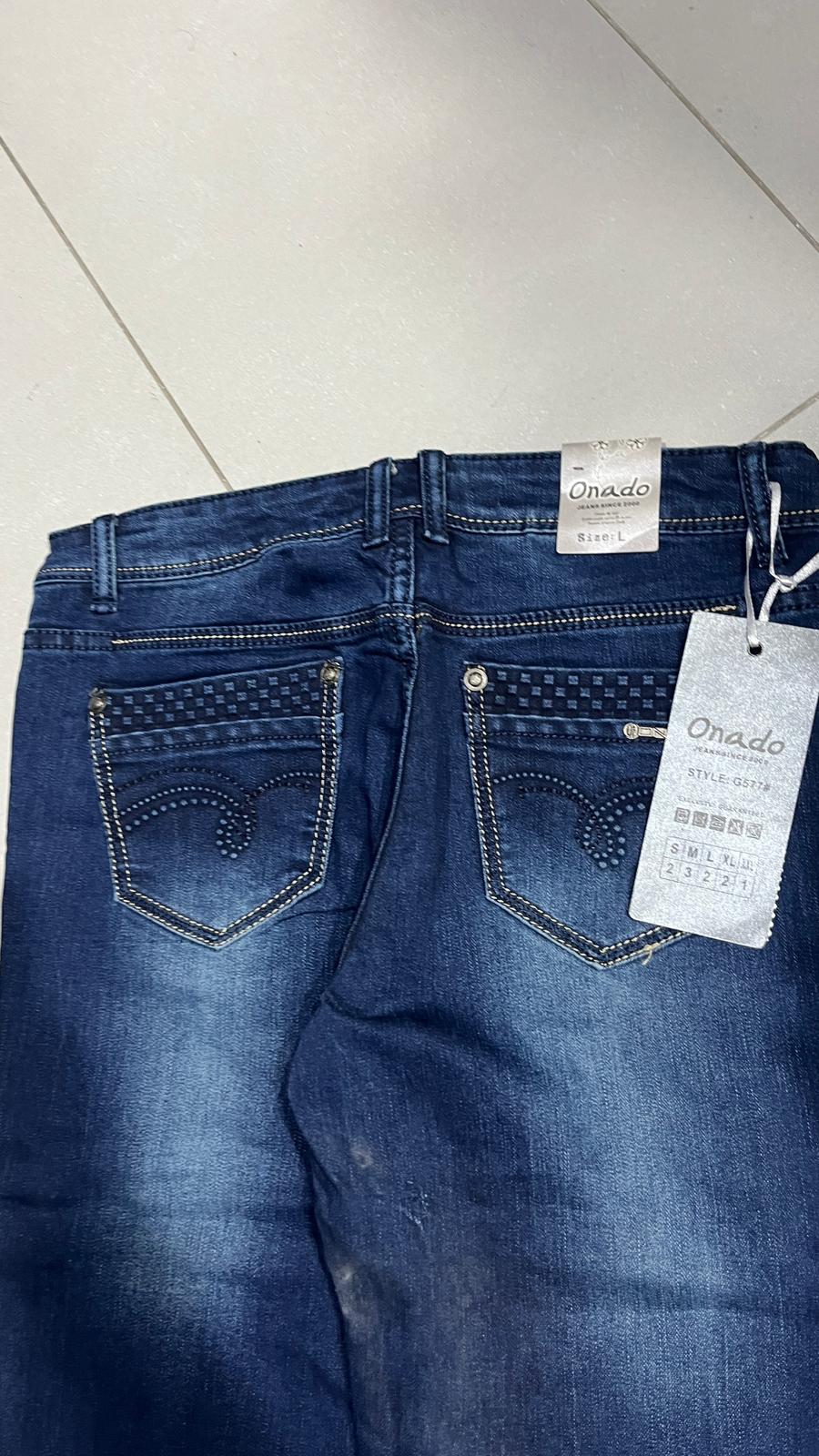 Denim Jeans Embroidered Straight Fit  (M)