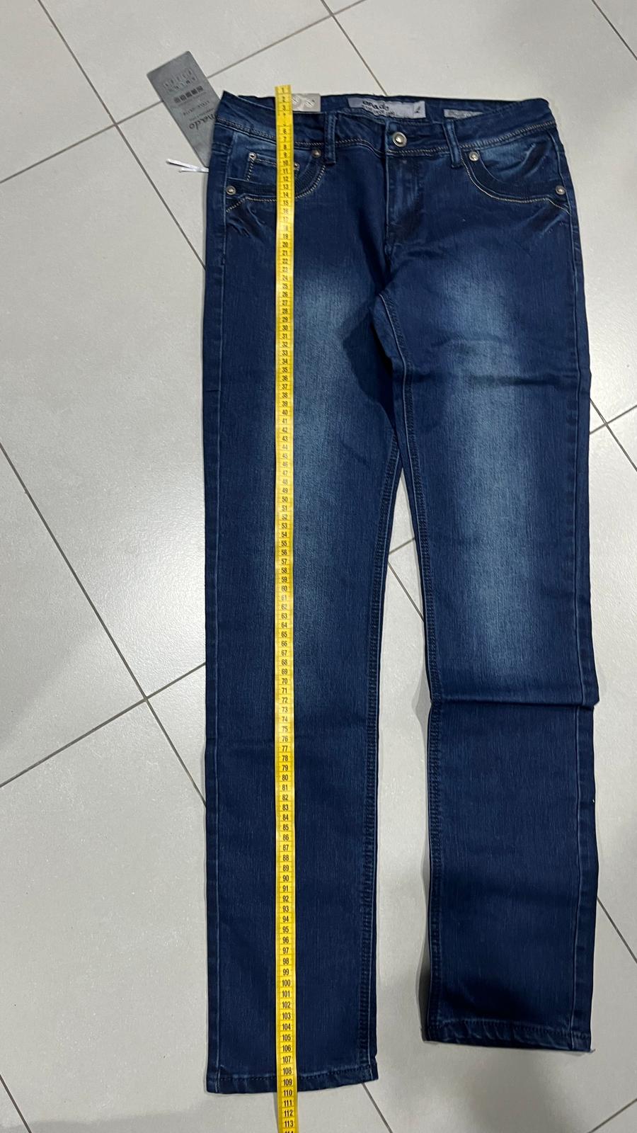 Denim Jeans Embroidered Straight Fit  (M)
