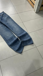 Denim Low Waist Levis 570 Straight Fit  (XS)