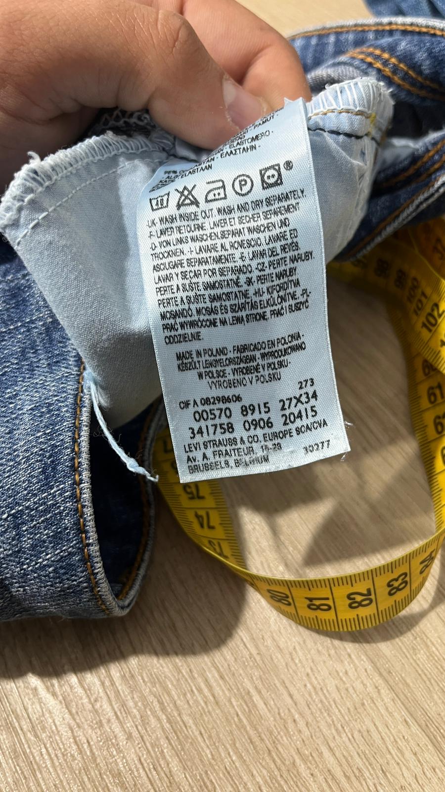 Denim Low Waist Levis 570 Straight Fit  (XS)