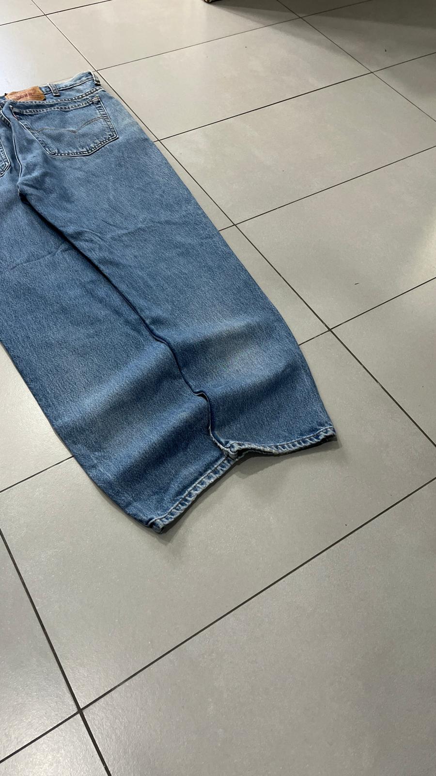Denim Levis 511 Slim Fit  (XXL)