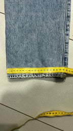Denim Levis 501 Washed Straight Fit  (M)