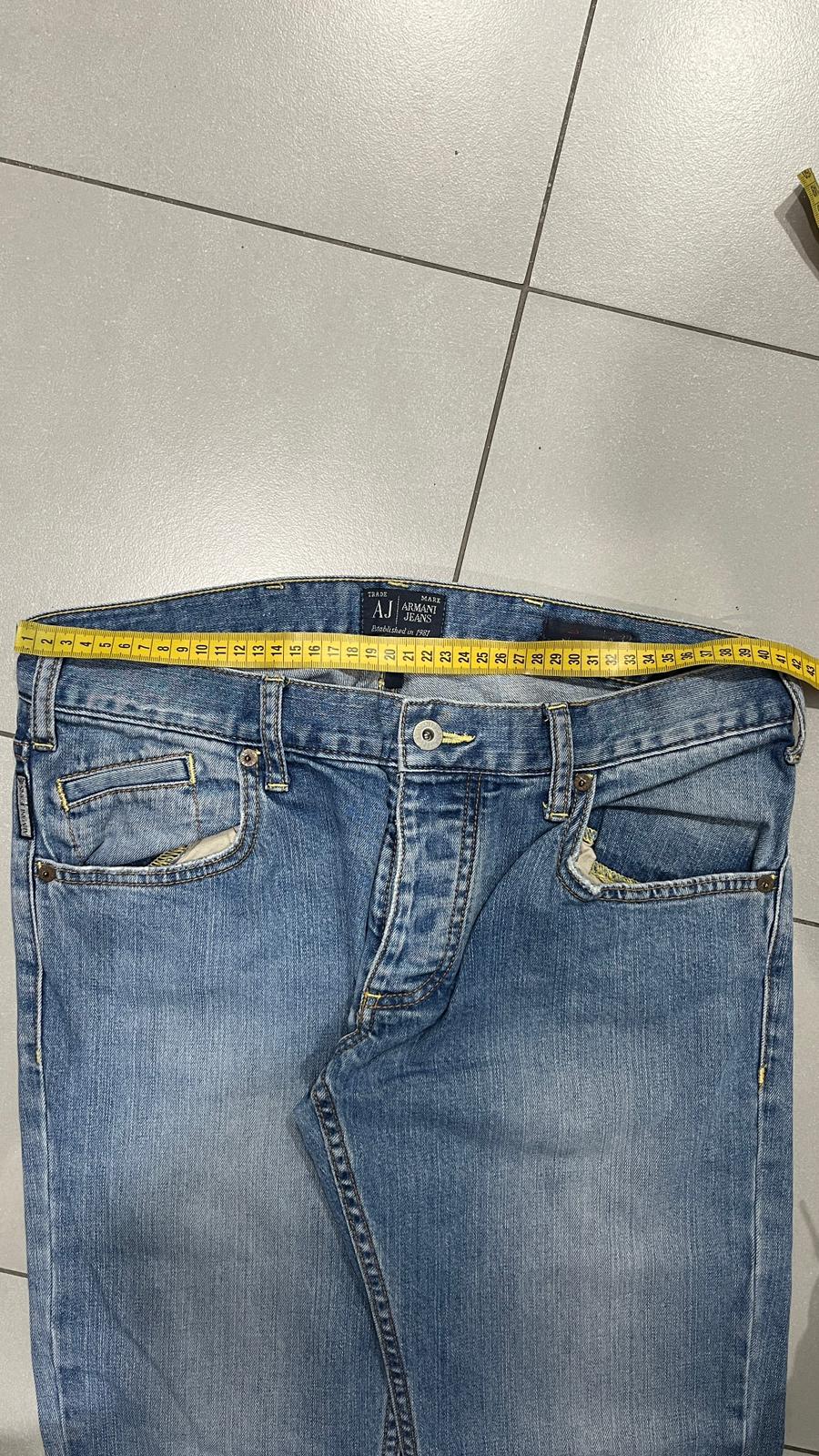 Jeans Denim Armani Slim Fit  (M)