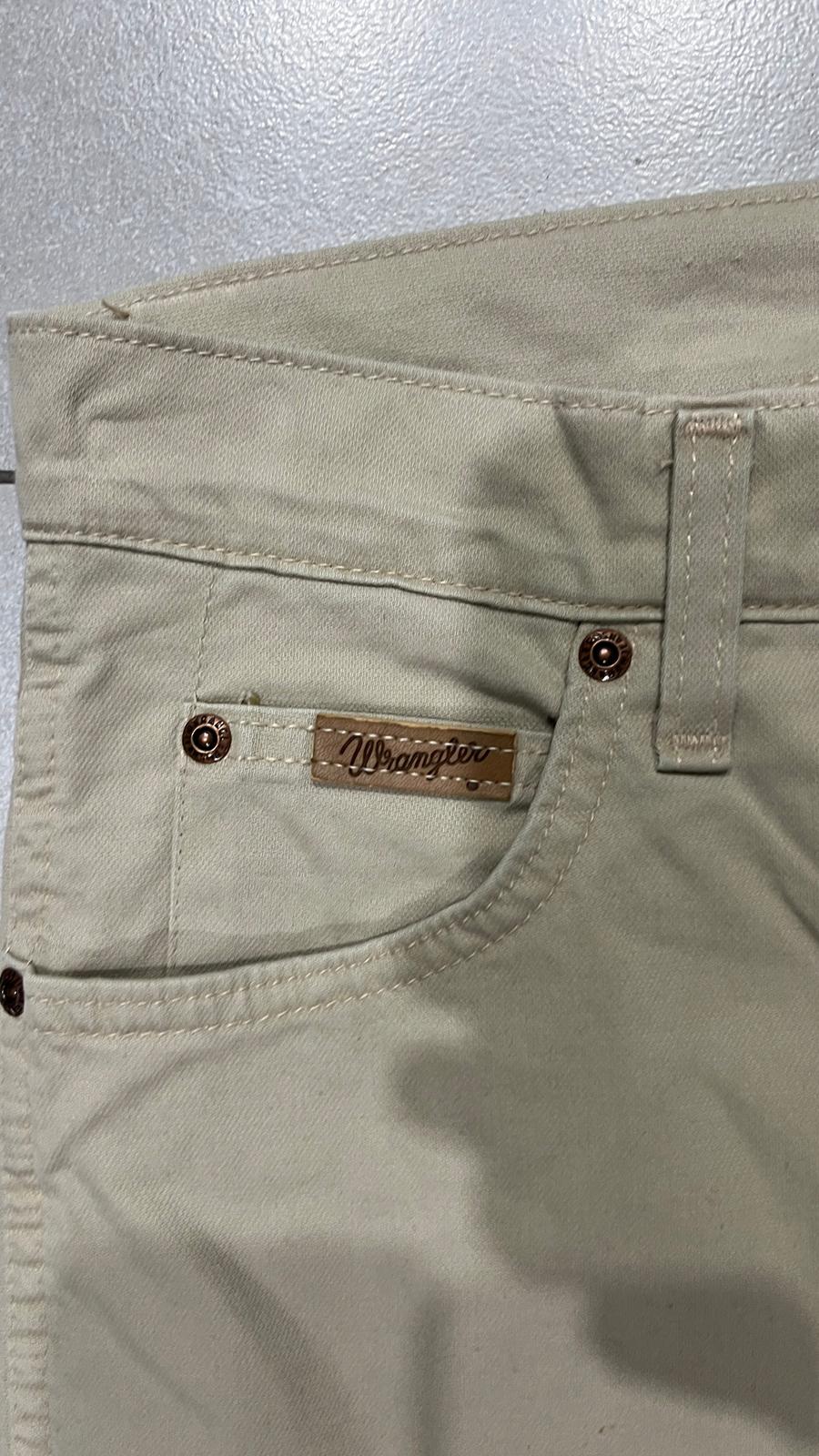 Denim Wrangler Straight Fit Beige  (M)