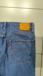 Denim Levis 501 Sfrangiato Straight Fit  (S)