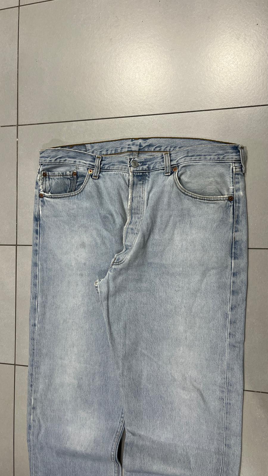 Denim Levis 501 Light Blue  (XXL)