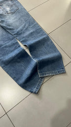 Denim Levis Light Blue Straight Fit (M)