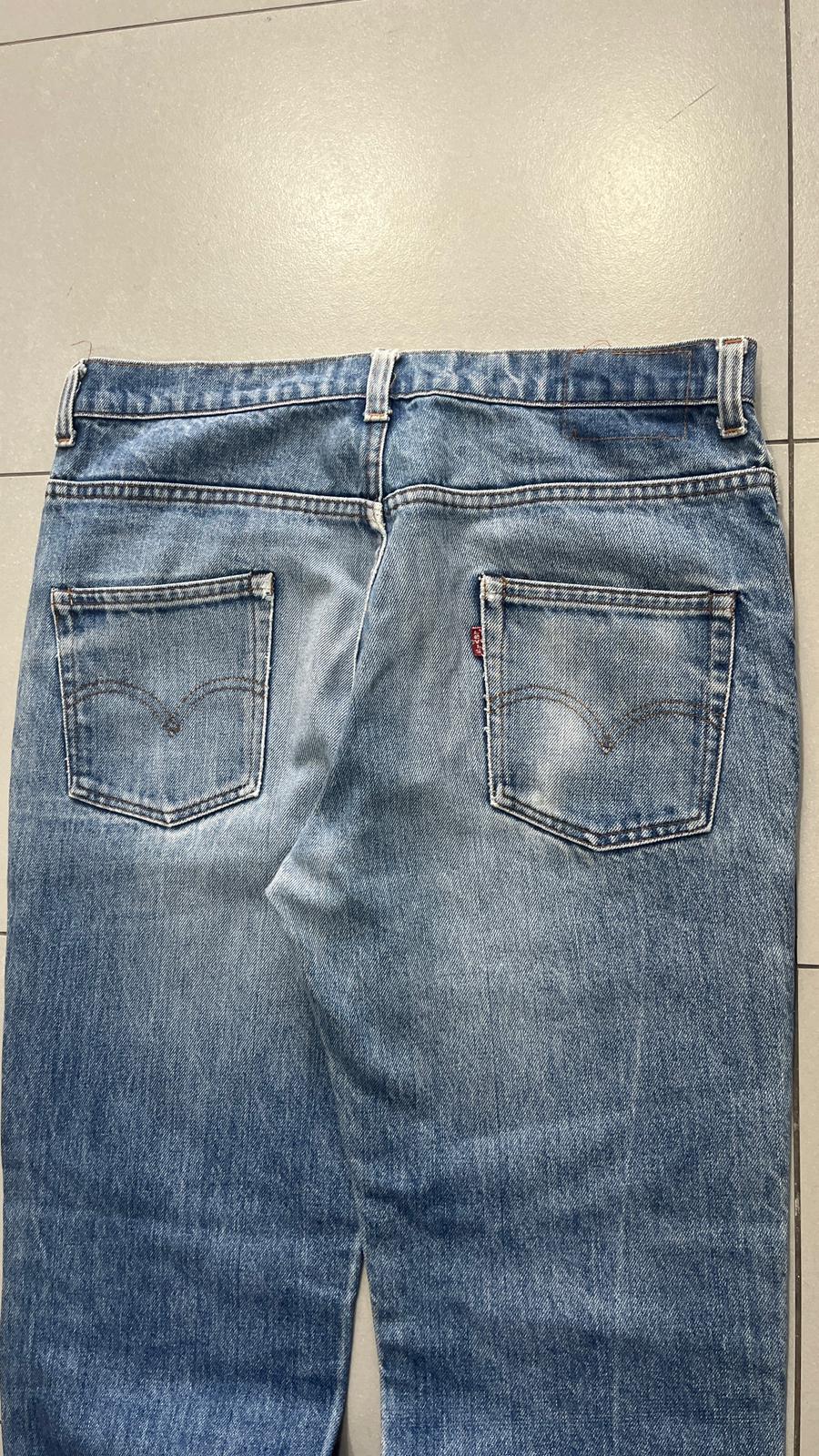 Denim Levis Light Blue Straight Fit (M)
