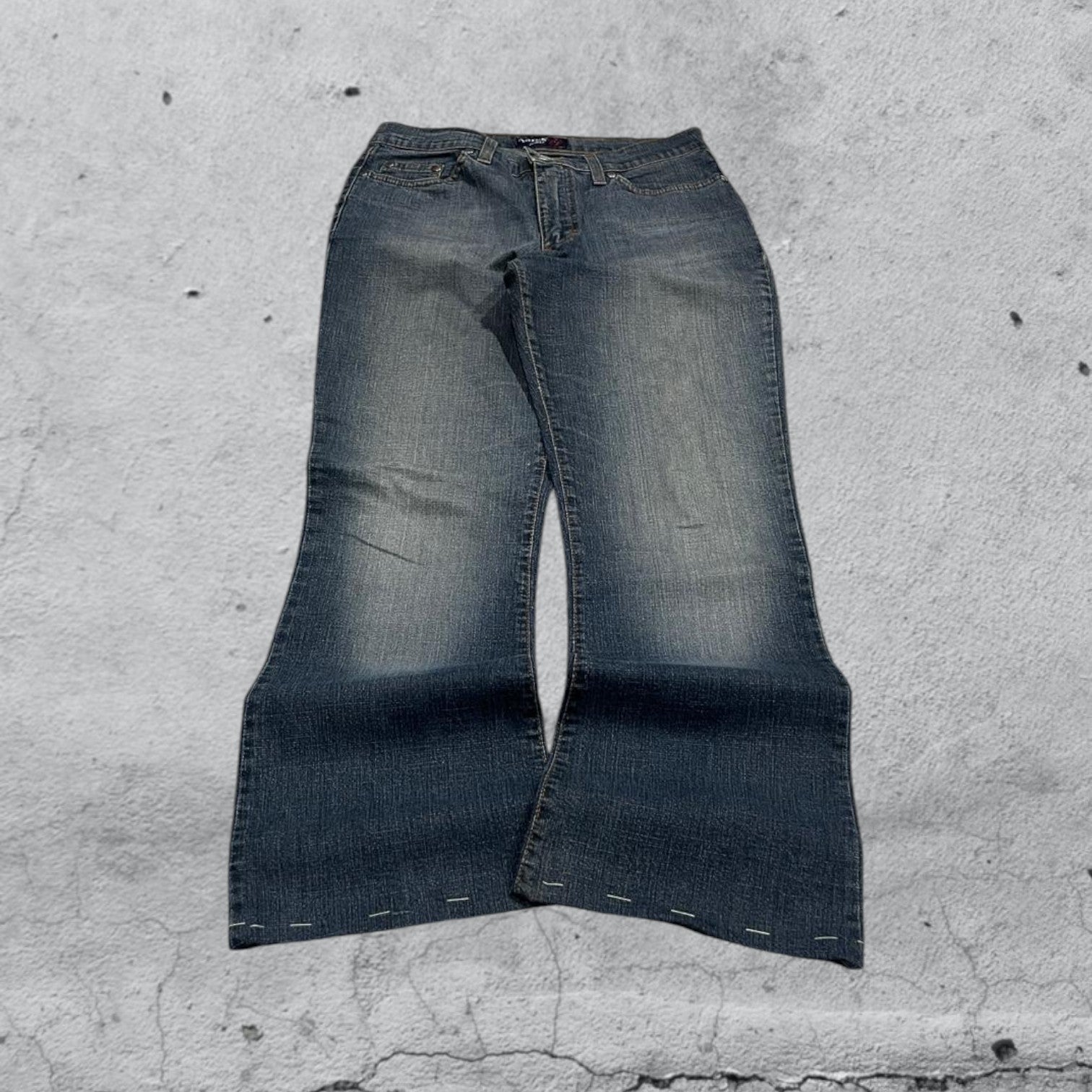 Denim Jeans Washed Embroidered Baggy Fit Vintage Y2K 90s 00s American Style Hip-Hop (XXS)