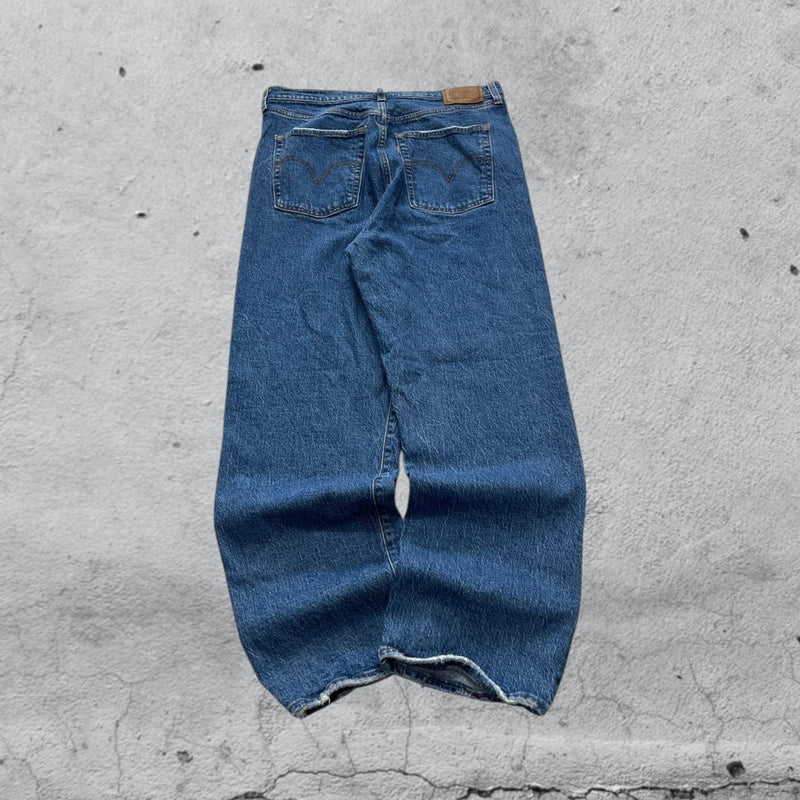 Denim Levis Ribcage Straight Ankle USA Vintage Y2K 90s 00s American Style Hip-Hop (M)